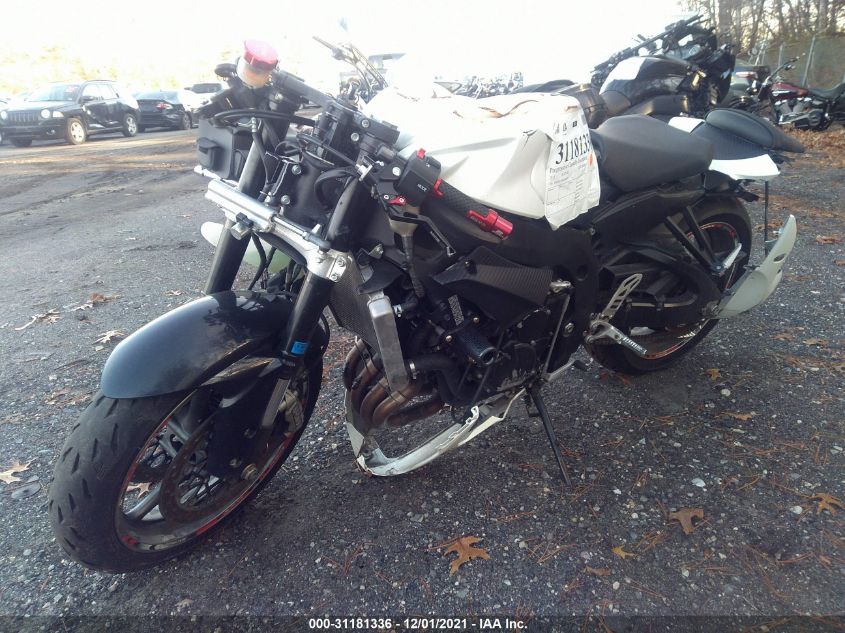 2011 SUZUKI GSX-R600 JS1GN7FA9B2102892