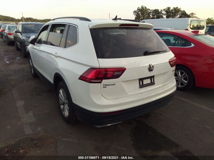 2019 VOLKSWAGEN TIGUAN SE 3VV2B7AX0KM085141