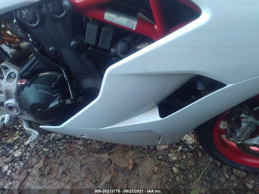 2018 DUCATI SUPERSPORT ZDMVABDS6JB006678