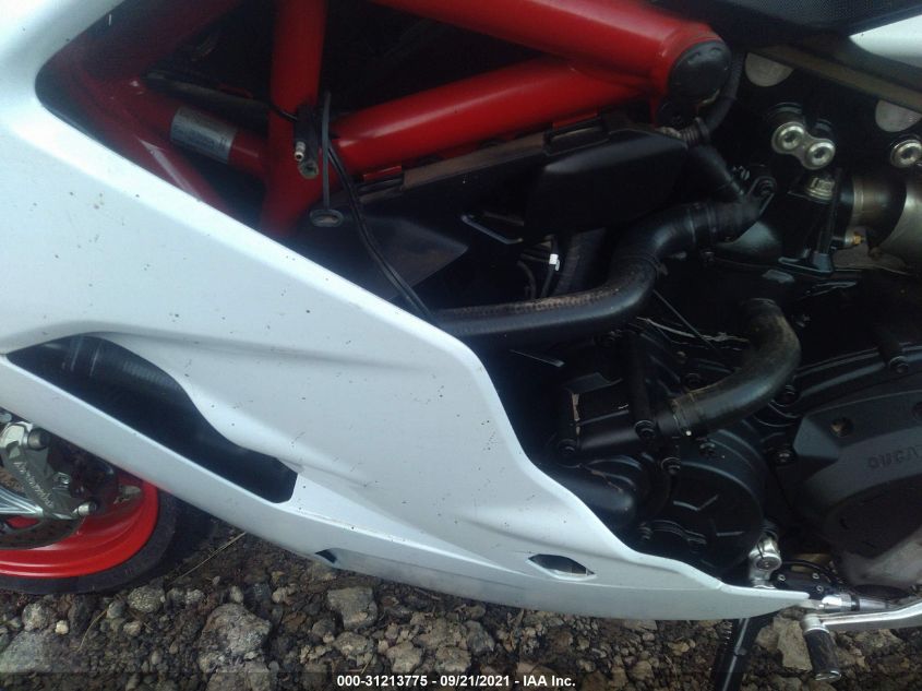 2018 DUCATI SUPERSPORT ZDMVABDS6JB006678
