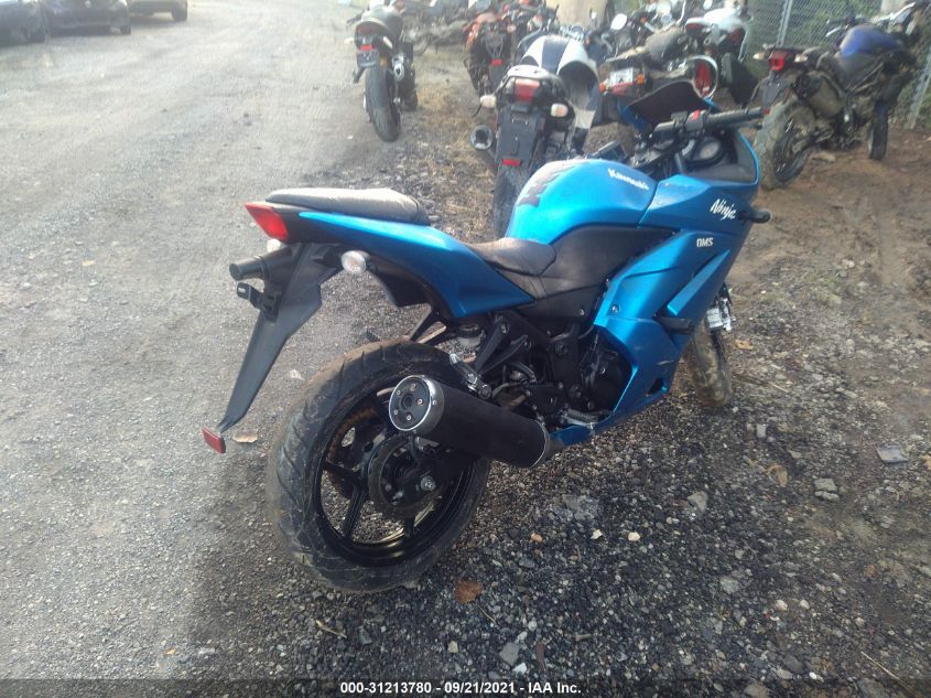 2010 KAWASAKI EX250 J JKAEXMJ18ADA54766