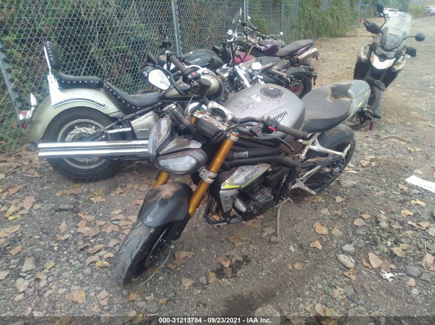 2022 TRIUMPH MOTORCYCLE STREET TRIPLE 1200 RS SMTP01STXNTAG4385
