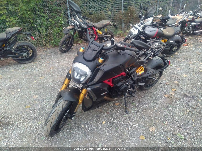 2022 DUCATI DIAVEL ZDMGAHRW6NB005351