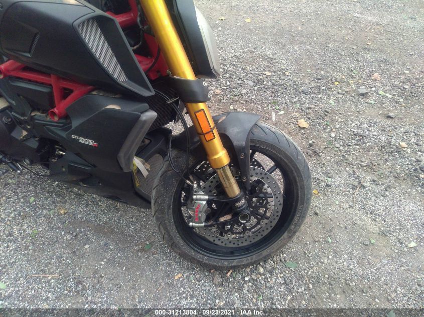 2022 DUCATI DIAVEL ZDMGAHRW6NB005351