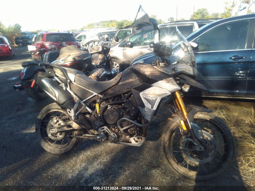 2022 TRIUMPH MOTORCYCLE TIGER SMTE67DF8NTAI0796