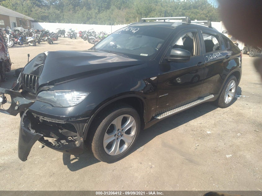 BMW X6 2011