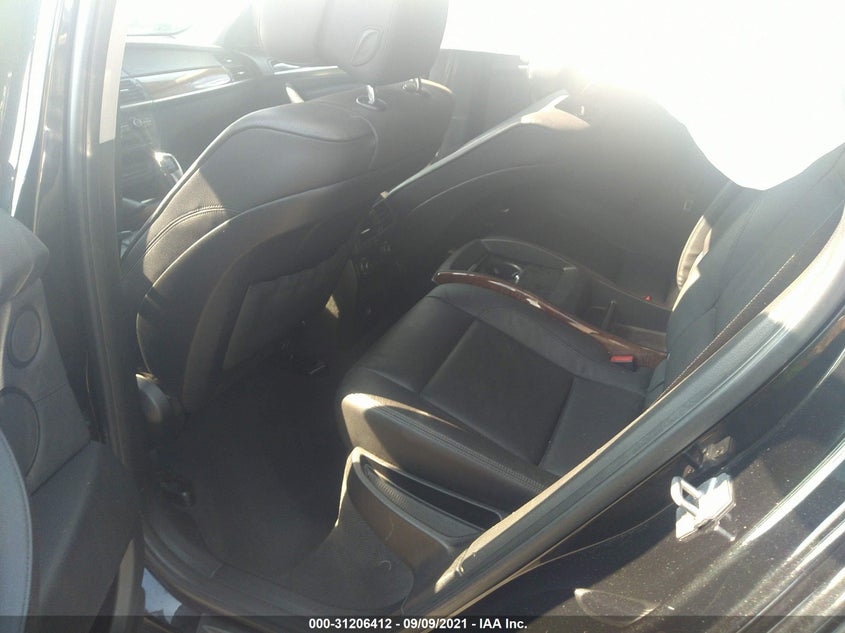BMW X6 2011