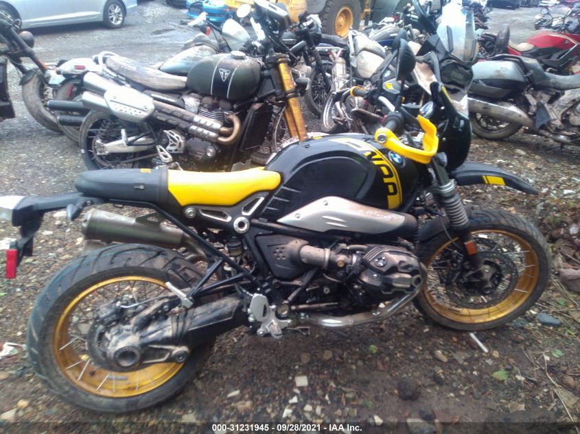 2021 BMW RNINET WB10L9303M6E73126