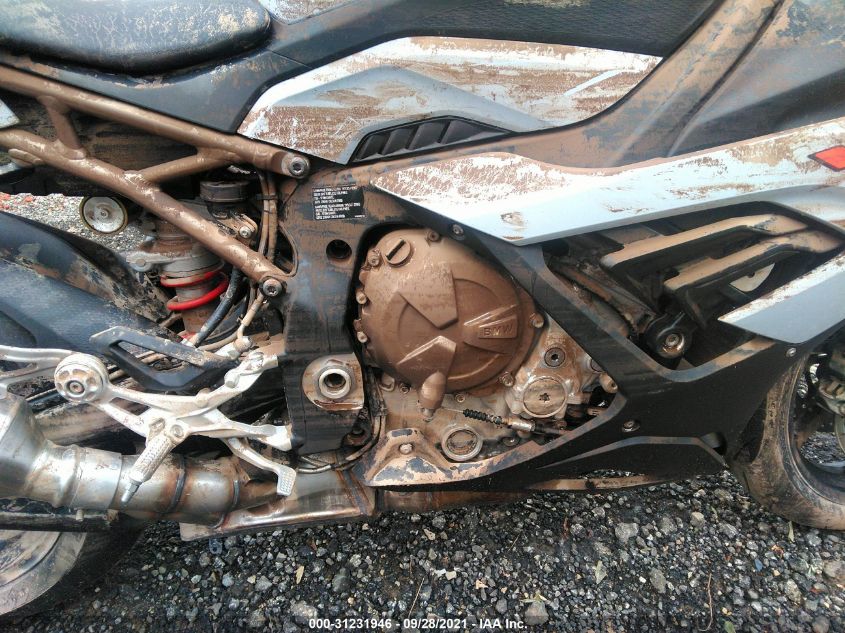 2021 BMW S 1000 RR WB10E2302M6E77511