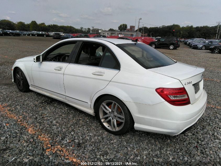 2013 MERCEDES-BENZ C-CLASS C 300 WDDGF8AB7DR277845