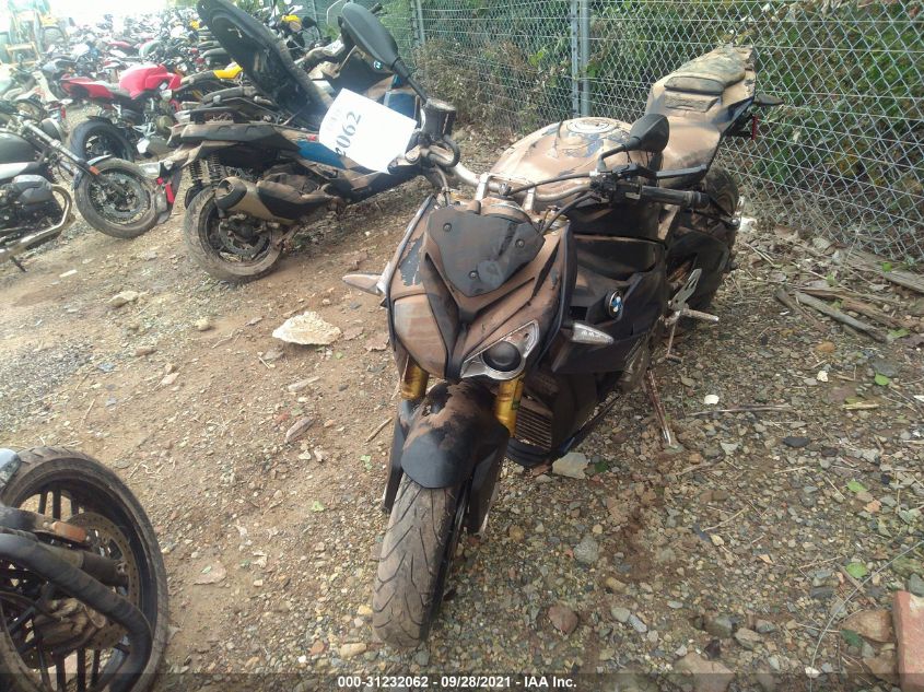2015 BMW S 1000 R WB10D1206FZ199368