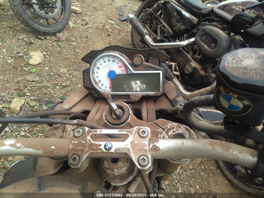2015 BMW S 1000 R WB10D1206FZ199368