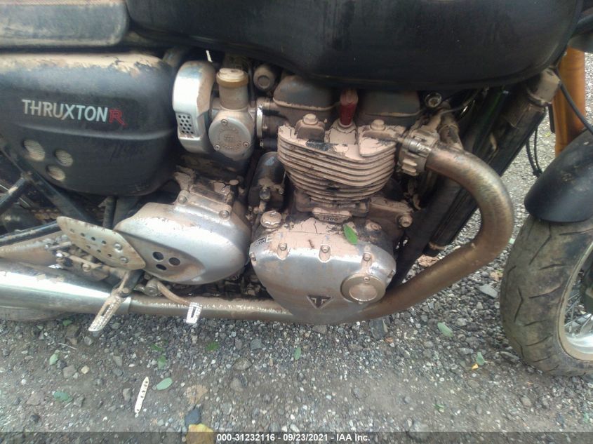 2016 TRIUMPH MOTORCYCLE THRUXTON 1200 R SMTD21HF6GT776797