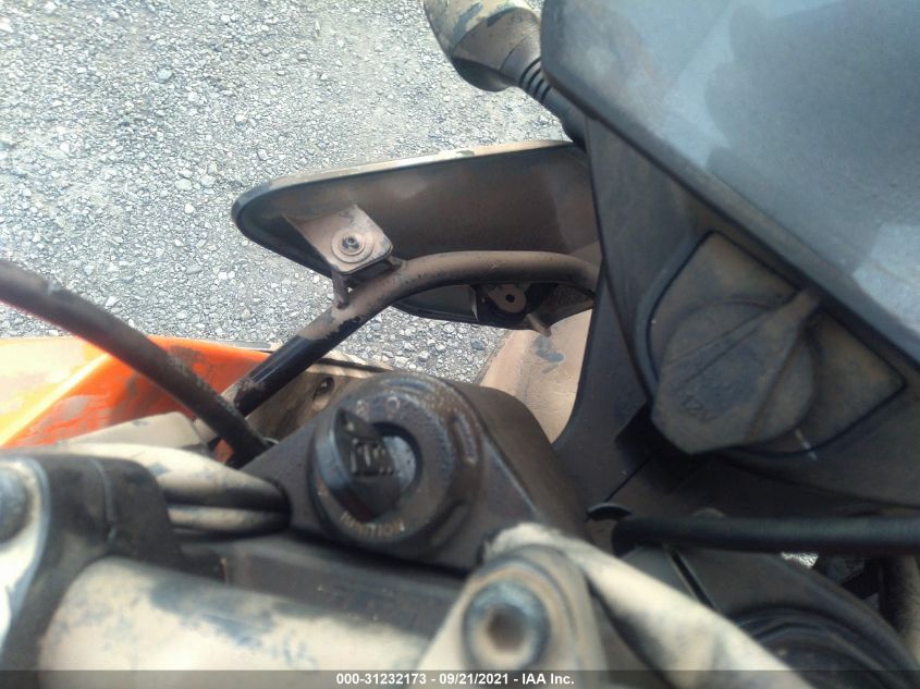 2021 KTM RC390 MD2JGJ403MC224572