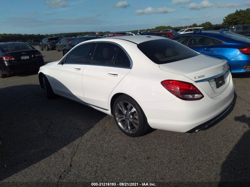 2015 MERCEDES-BENZ C-CLASS C 300 55SWF4JB4FU095302