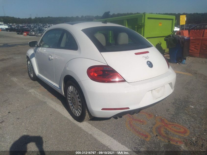 2013 VOLKSWAGEN BEETLE COUPE 2.5L W/SUN 3VWJX7ATXDM657907