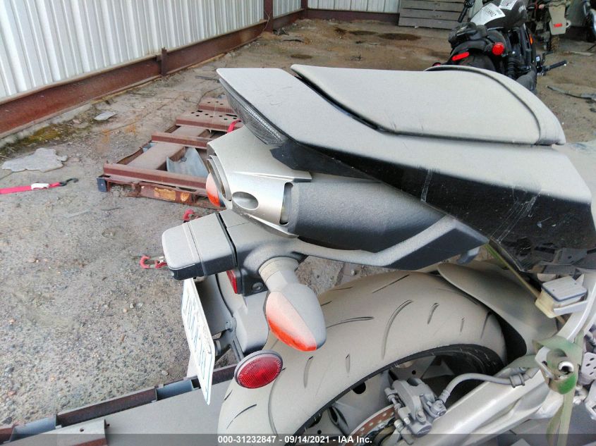 2015 HONDA CBR600 RR JH2PC4000FK800220