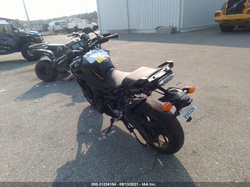 2016 YAMAHA FJ09 C JYARN37Y3GA000970