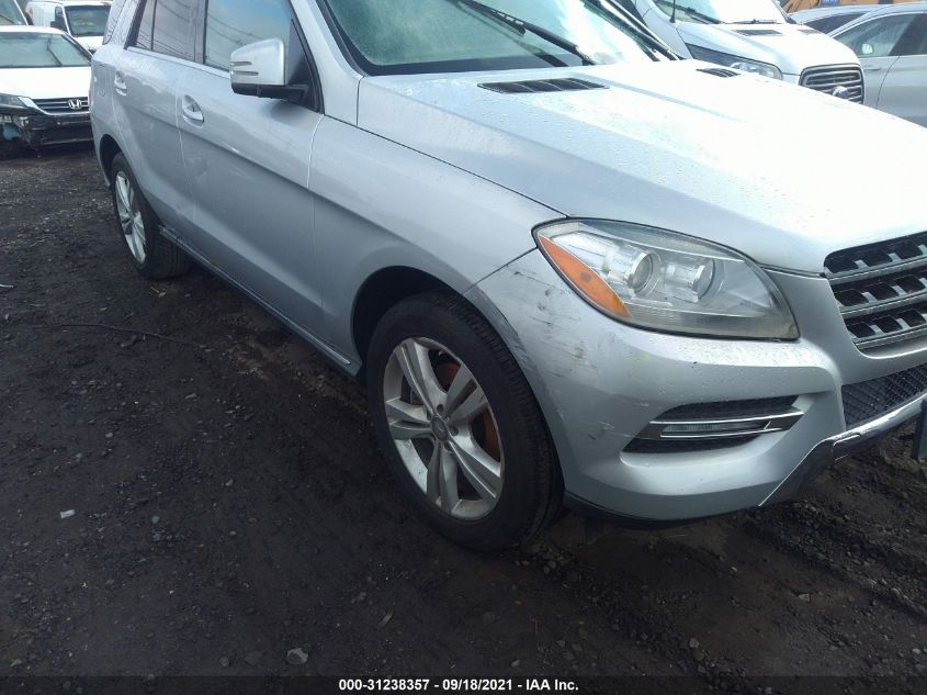 2014 MERCEDES-BENZ M-CLASS ML 350 4JGDA5HBXEA424882