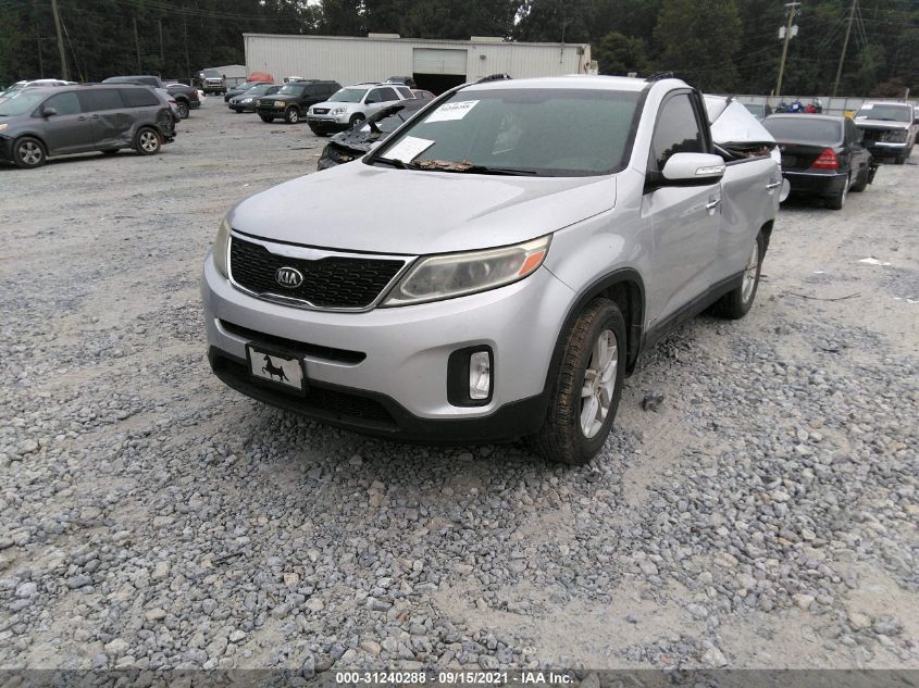2014 KIA SORENTO LX 5XYKTCA64EG446626