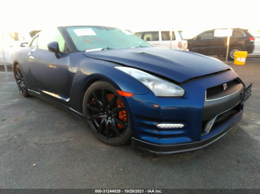 14 Nissan Gt R Premium For Auction Iaa