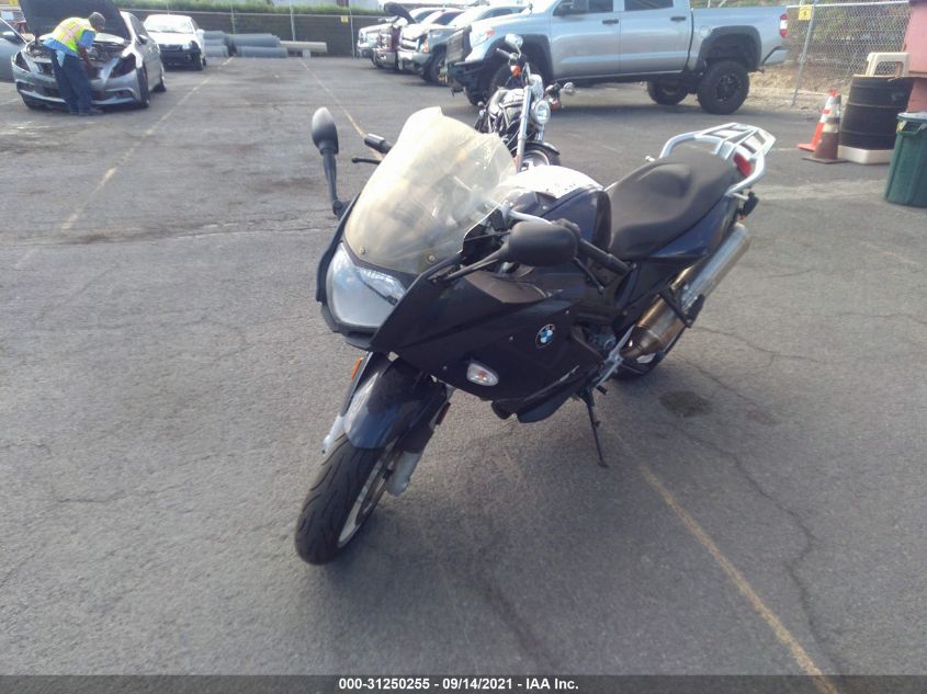 2010 BMW F800 ST WB1024404AZR12555