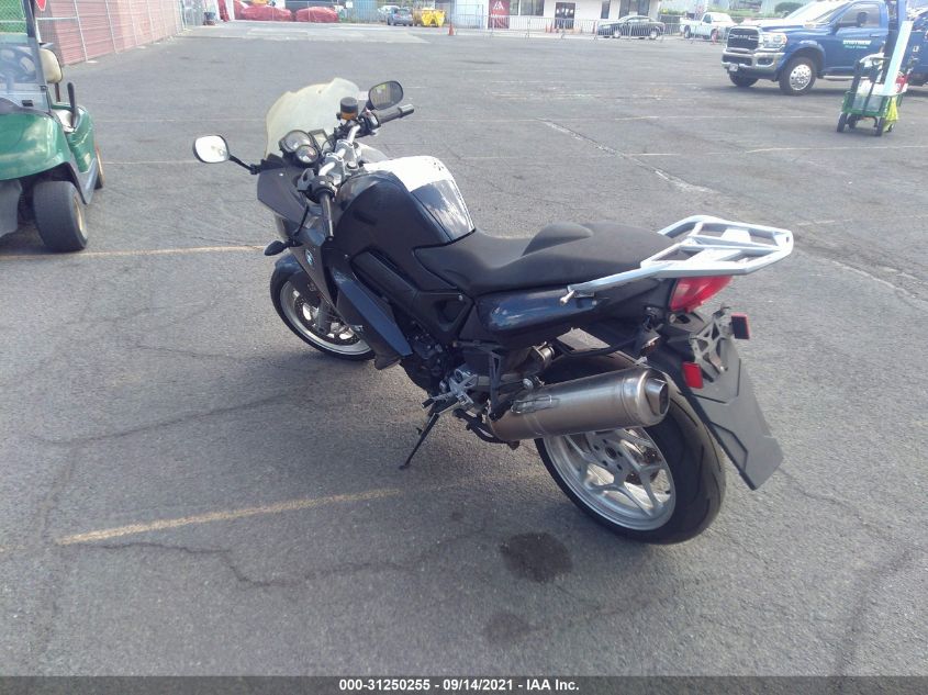 2010 BMW F800 ST WB1024404AZR12555