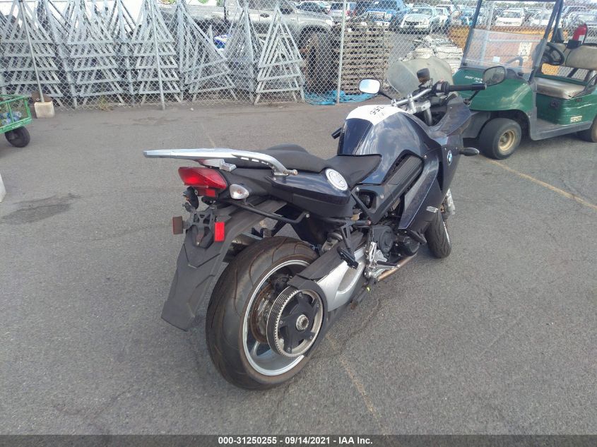 2010 BMW F800 ST WB1024404AZR12555