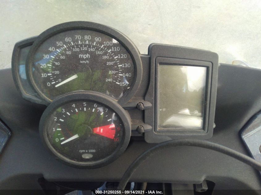 2010 BMW F800 ST WB1024404AZR12555
