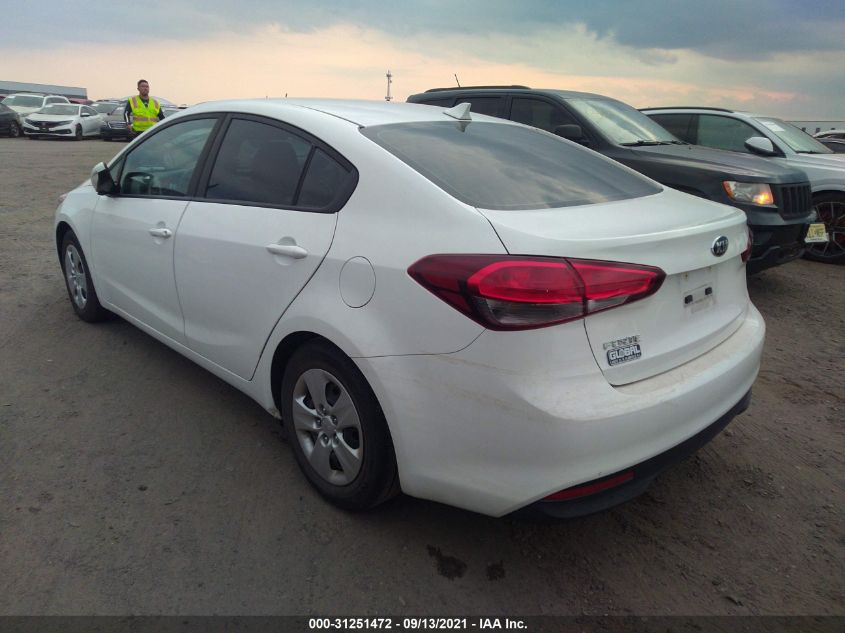 2017 KIA FORTE LX 3KPFK4A70HE094004