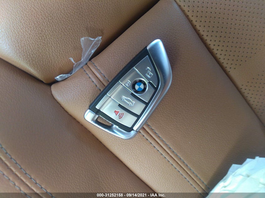 BMW X7 2021