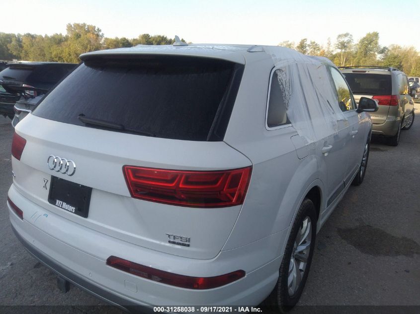 2017 AUDI Q7 PREMIUM WA1AAAF74HD020939