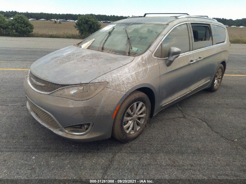 2019 CHRYSLER PACIFICA TOURING L 2C4RC1BG2KR561288