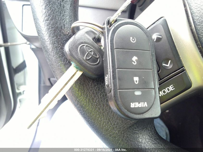 2017 TOYOTA YARIS L/SE/LE VNKKTUD37HA075173