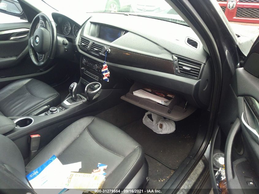 2014 BMW X1 XDRIVE28I WBAVL1C51EVY15079