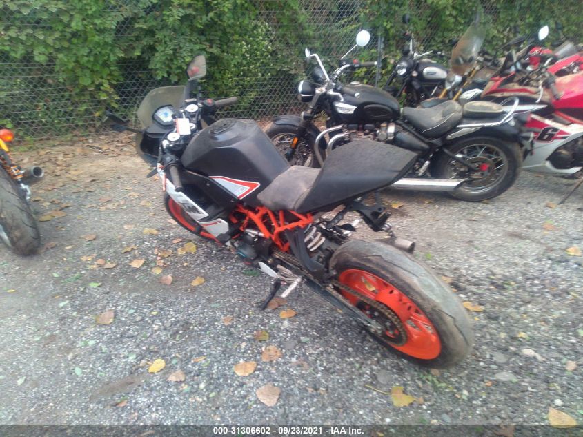 2016 KTM 390 DUKE MD2JYJ408GC247640