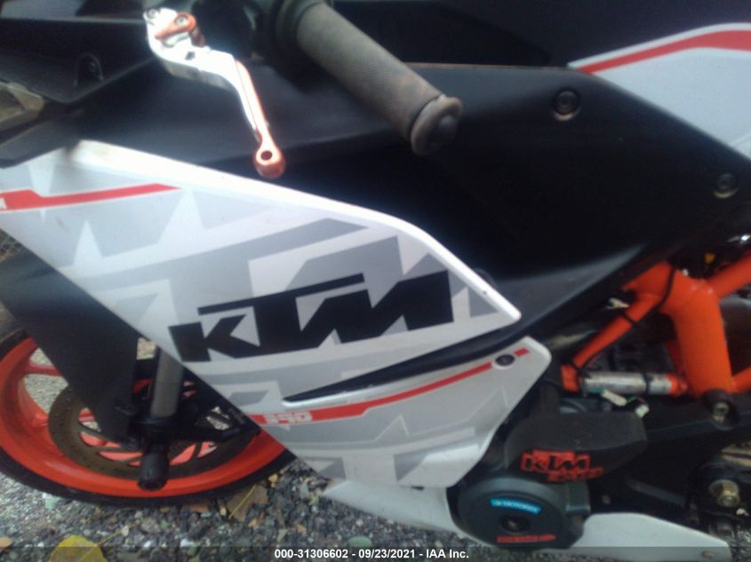 2016 KTM 390 DUKE MD2JYJ408GC247640