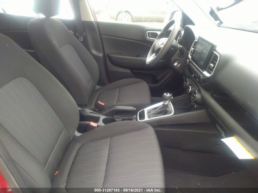 2021 HYUNDAI VENUE SE KMHRB8A33MU083183