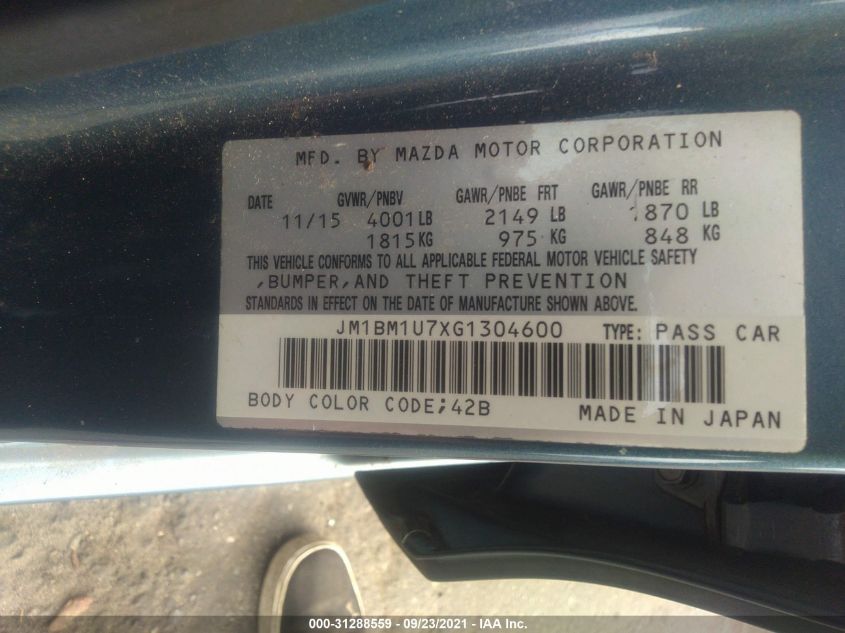 2016 MAZDA MAZDA3 I SPORT JM1BM1U7XG1304600