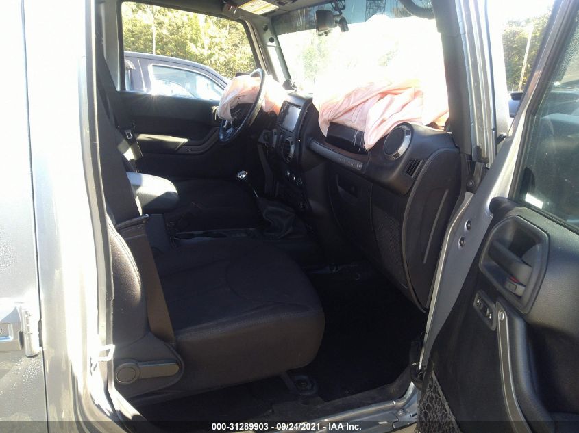 2014 JEEP WRANGLER UNLIMITED SPORT 1C4BJWDG5EL157688
