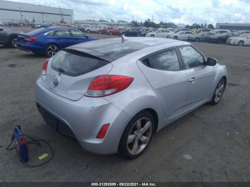 2015 HYUNDAI VELOSTER KMHTC6AD2FU234078
