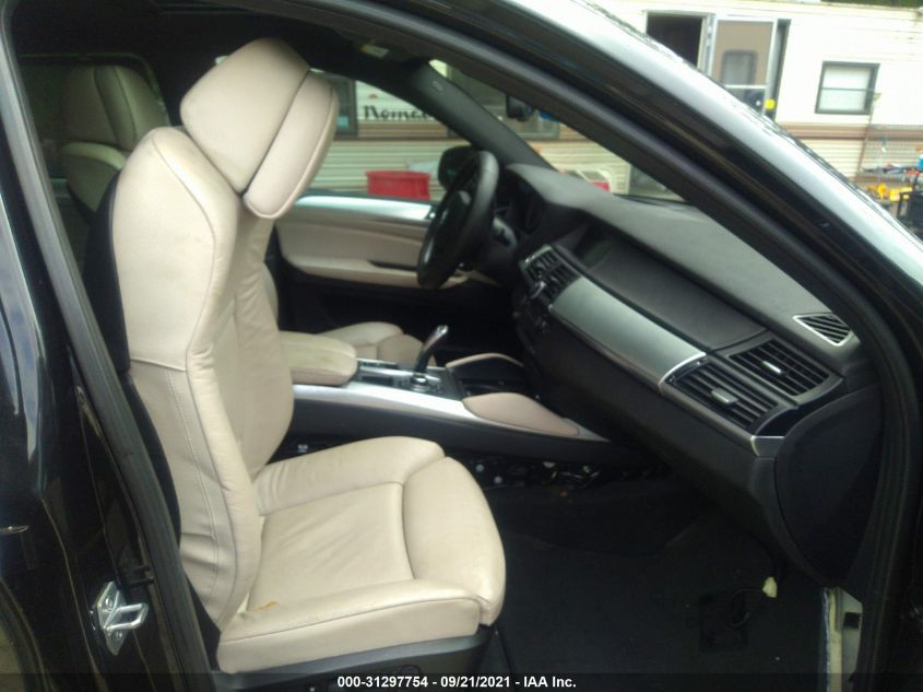 2014 BMW X6 XDRIVE50I 5UXFG8C53EL592462