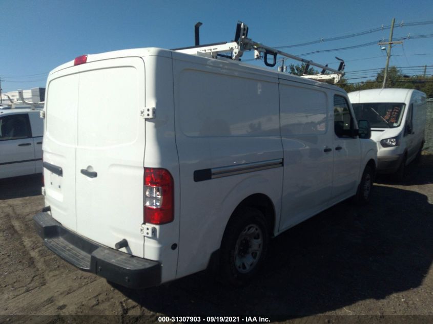 2015 NISSAN NV SV 1N6BF0KM1FN804534