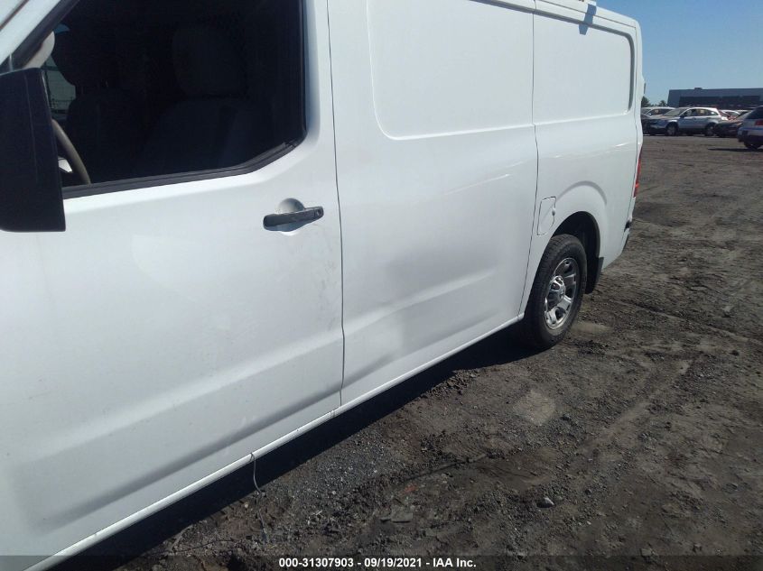 2015 NISSAN NV SV 1N6BF0KM1FN804534