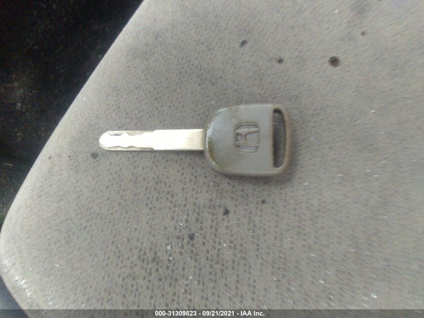 2013 HONDA CIVIC SDN LX 19XFB2F58DE048023
