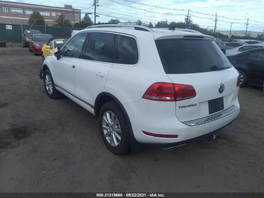 2014 VOLKSWAGEN TOUAREG SPORT W/NAV WVGEP9BP4ED013541