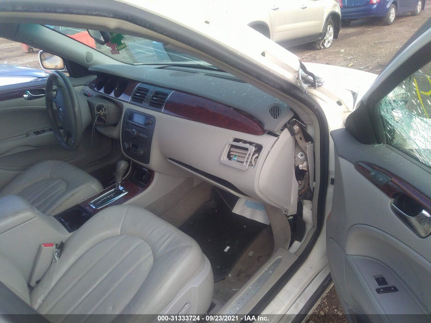 Buick Lucerne 2010