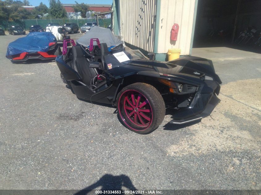 2017 POLARIS SLINGSHOT 57XAASFA6H8120211