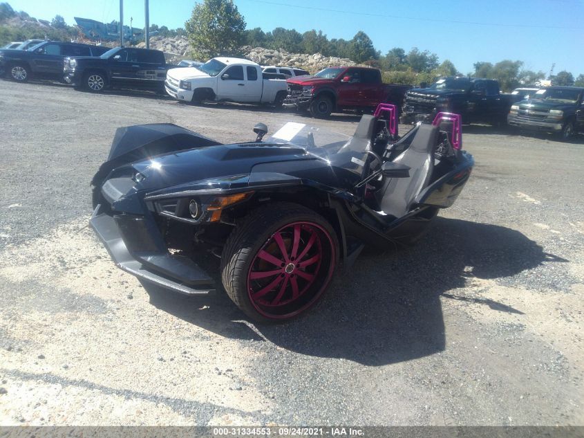 2017 POLARIS SLINGSHOT 57XAASFA6H8120211