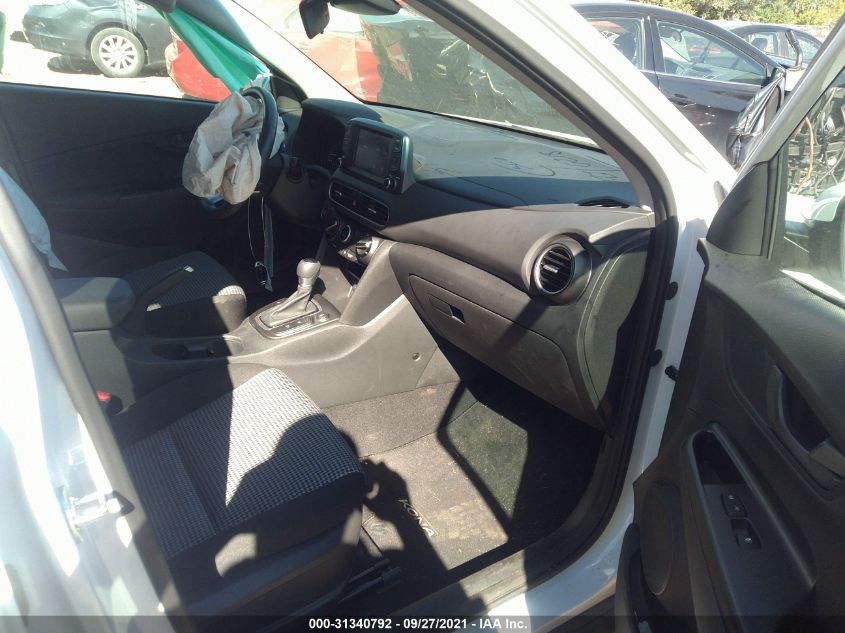 2020 HYUNDAI KONA SEL KM8K2CAA5LU568202